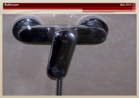 /album/realisations/bathroom-may-2013-3-mitigeur-jpg/